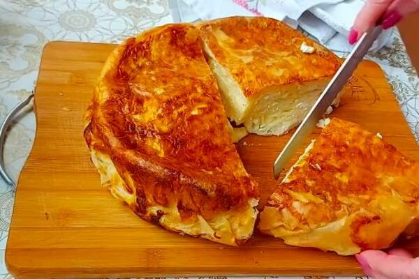 RECEPT ZA PITU "GUŽVARU" KOJA USPEVA BAŠ SVIMA: Idealna ideja za doručak, uživaćete u SVAKOM ZALOGAJU!