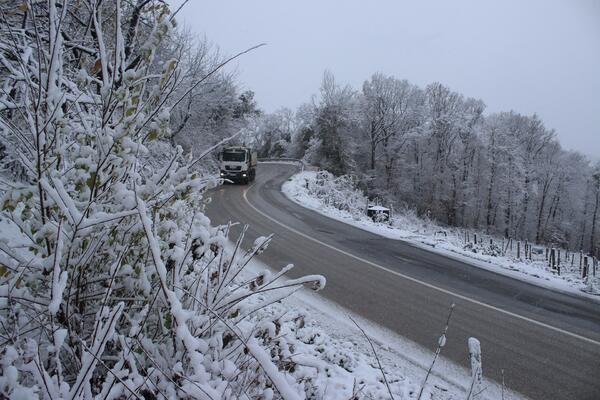 Ovo selo u Srbiji je posebno po jednoj stvari: Dosta ljudi je ove godine baš zbog toga zimu provelo tamo