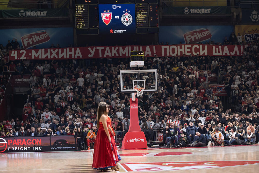 "ZA ZVEZDU, ZA MIHU"! Crveno-beli časte navijače - Besplatno na prolećnu premijeru (FOTO)