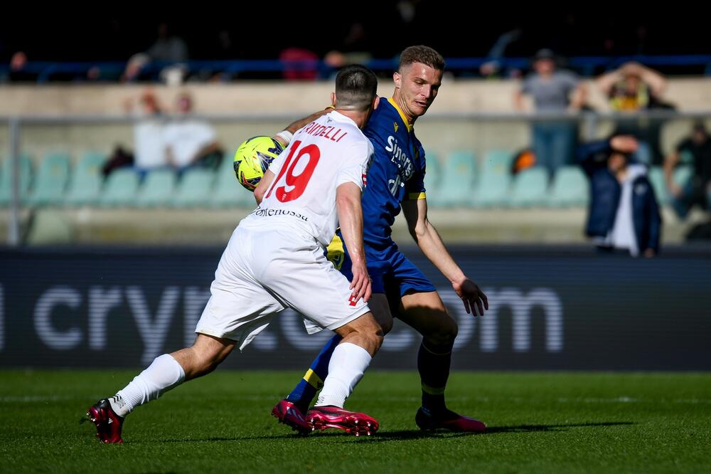 Darko Lazović na utakmici Verone i Monce