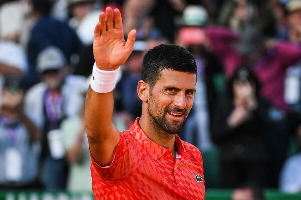 TROSTRUKI GREND SLEM ŠAMPION STIGAO U BANJALUKU I POKLONIO SE ĐOKOVIĆU - "Novak će završiti kao GOAT"