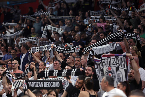 PARTIZAN RASPUSTIO TIM: Mijailović saopštio ŠOKANTNE vesti!