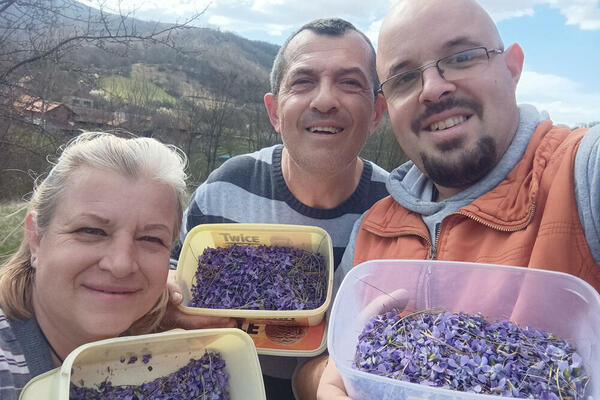 JEDINSTVEN BIZNIS PORODICE IZ KNJAŽEVCA: Poznati su i van granica Srbije, ne mogu da postignu koliko ih traže FOTO