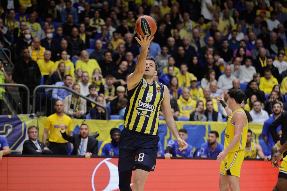 Nemanja Bjelica u dresu Fenerbahčea