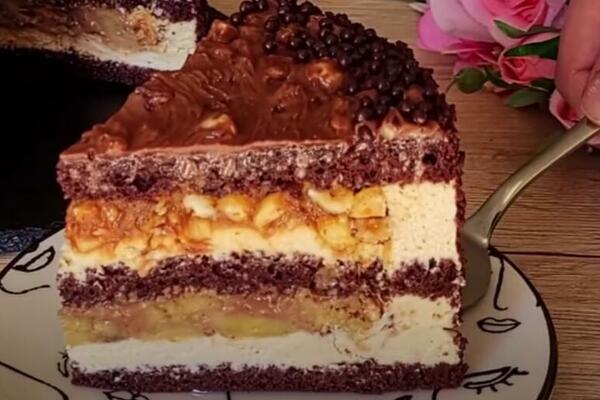 BEZ OVE TORTE NEĆETE POSTAVLJATI STO ZA SLAVU: Pravi se od čokolade i lešnika - jedna je od omiljenih u Srbiji