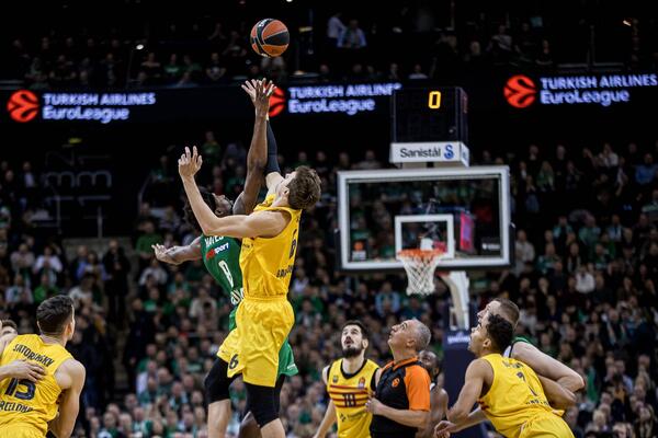 BARSELONA NA KRILIMA KALINIĆA SRUŠILA KAUNAS! Žalgiris četiri crna minuta odvela u poraz (VIDEO)