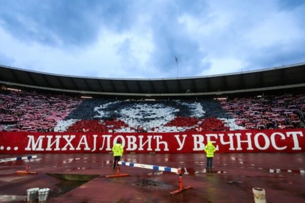 DA SE NAJEŽIŠ! Zvezdaši izabrali - ovo je najlepša fotografija u 2023! (FOTO)