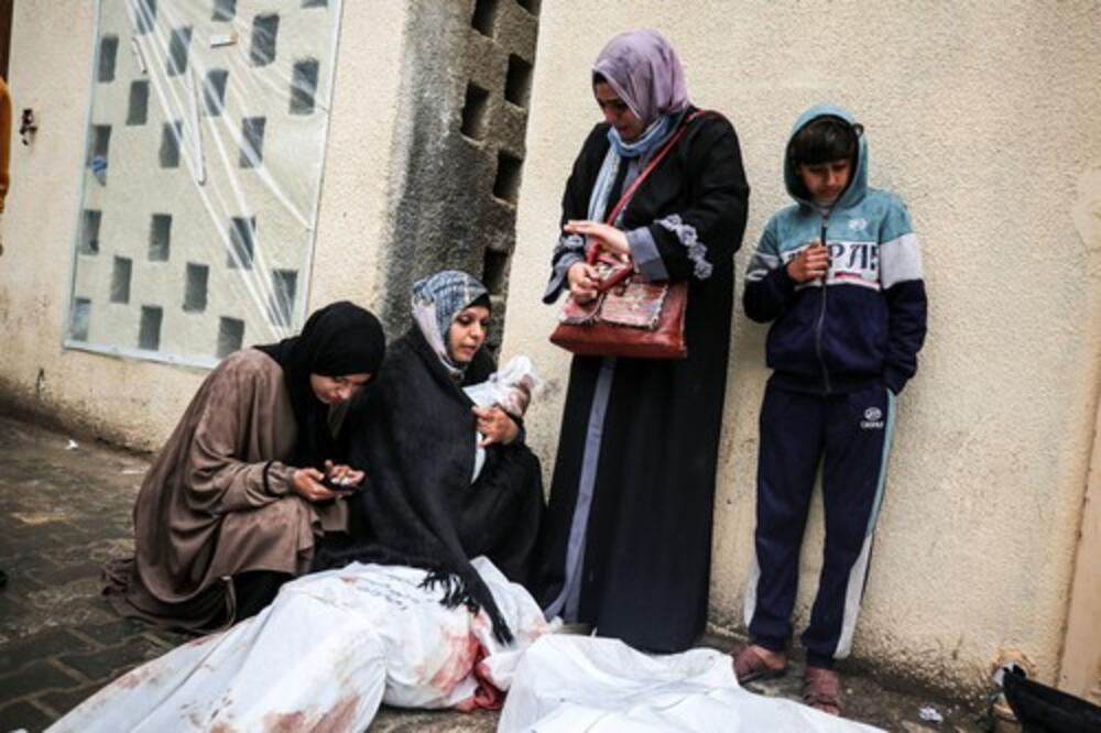 Izrael opet napao Gazu, 18 poginulih, među njima deca i zaposleni u UN