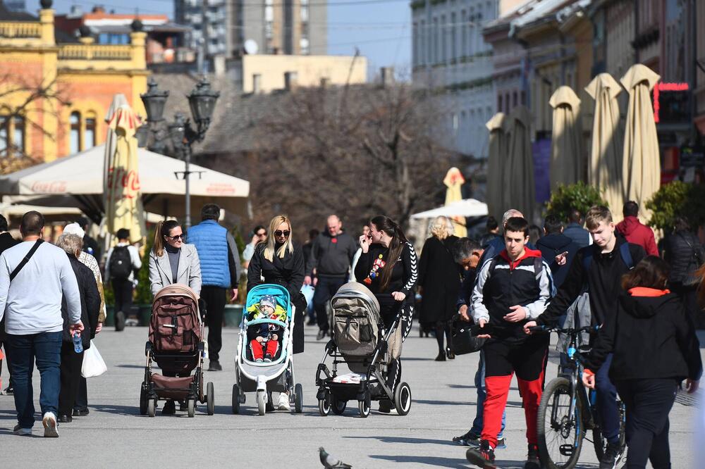 Vraća nam se malo toplije vreme: U nekim delovima Srbije i danas moguća kiša