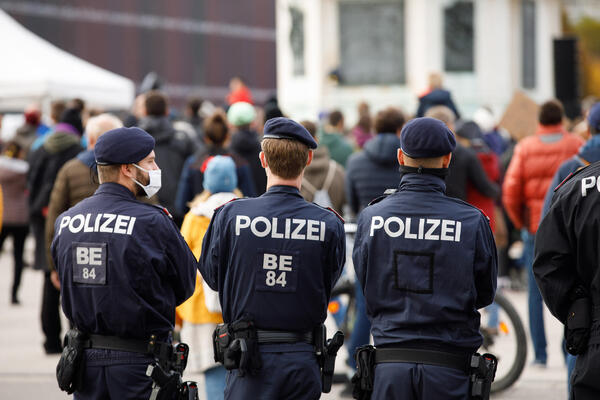 Nemačka srednjoškolka silovana u Beču dok je pratila utakmicu Evropskog prvenstva? Istražuju se optužbe!
