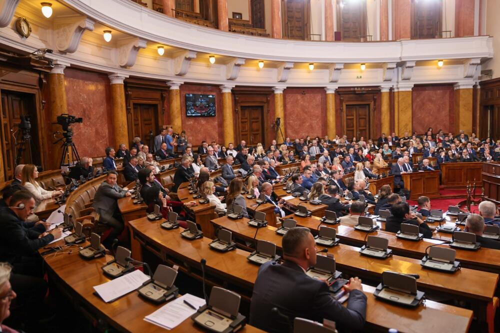 Izglasan rebalans budžeta u Skupštini Srbije: Ovoliko će novca ići u zdravstvo, porodicu i prosvetu