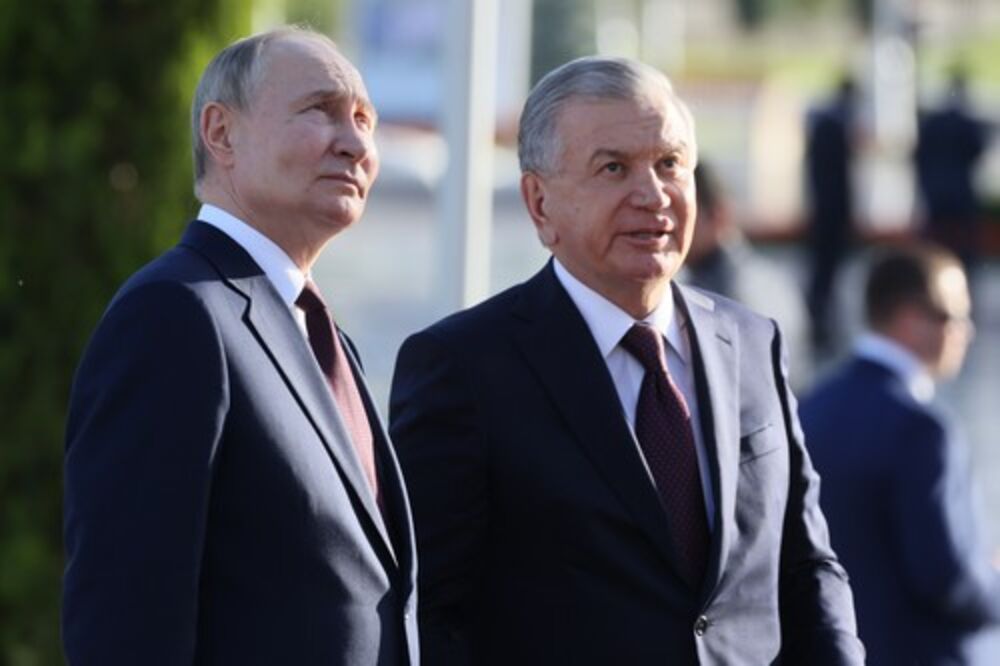 Vladimir Putin i Šavkat Mirzijojev