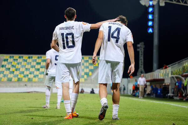 ŠOKANTAN PORAZ SRBIJE! Orlići prosuli 2:0 i ostali bez finala Evropskog prvenstva!