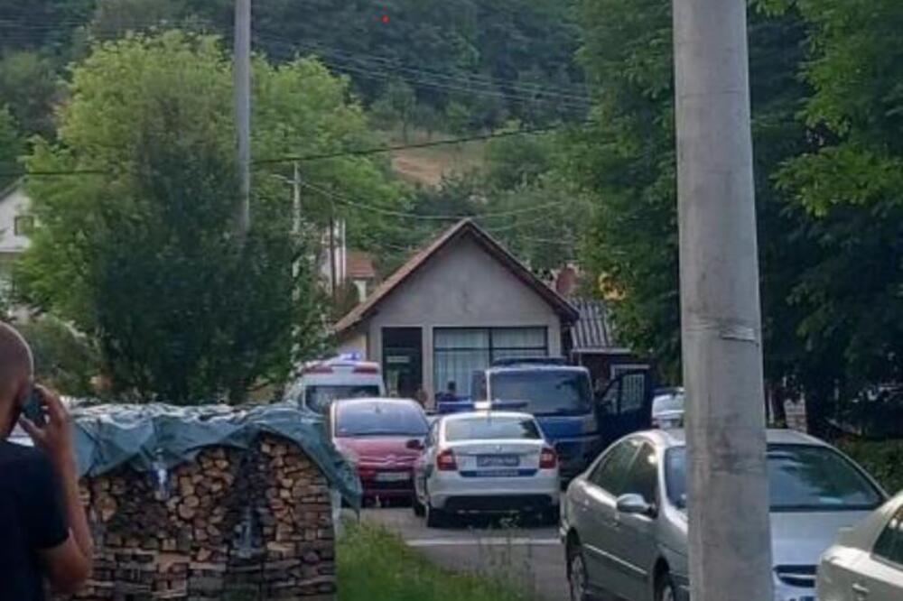 NEPOZNATA OSOBA PRETILA DA ĆE SE ZAPALITI BENZINOM: Policija i vatrogasci izašli na teren, drama u Baljevcu (FOTO)