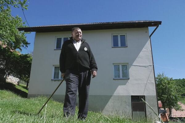 TRAKTOR GA PREGAZIO, REBRA MU NISU ČITAVA: Gojko je čudo od ČOVEKA, pored svih nezgoda i dalje je NA NOGAMA (FOTO)