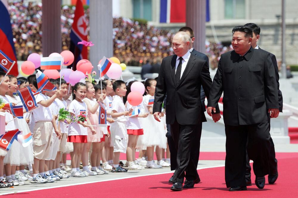 OSTVARILA SE NAJGORA NOĆNA MORA ZAPADA? Putin i Kim POTPISALI KLJUČAN SPORAZUM, ovo NE MIRIŠE NA DOBRO...