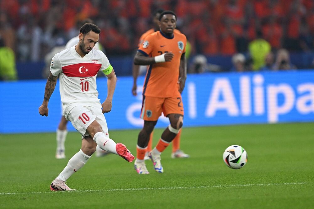 Hakan Čalhanoglu