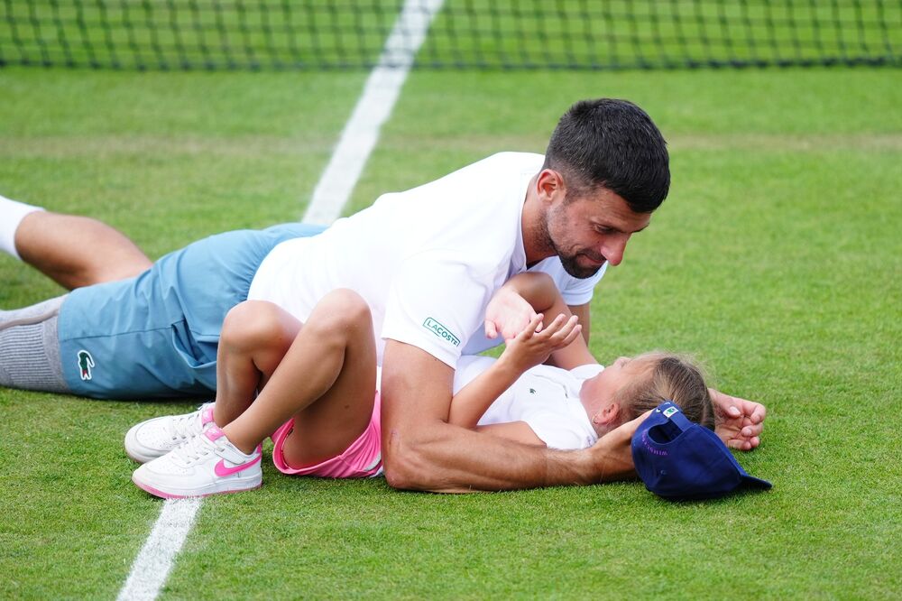 novak sa ćerkom Tarom