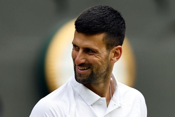 Novak prošetao Kotorom sa nekada najlepšom teniserkom sveta (Video)