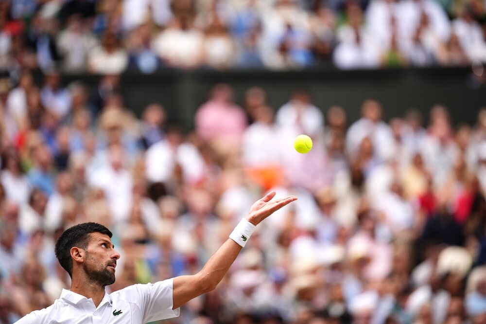 Poznato je da Novak i Jelena Đoković veoma vode računa o vaspitanju svojih mališana, pa su imali visoke kriterijume pri izboru osobe koja će brinuti o njihovoj deci