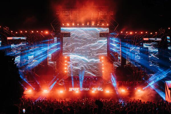 Revolucijom na Tvrđavi preko 210.000 ljudi najavilo proslavu 25 godina EXIT festivala!