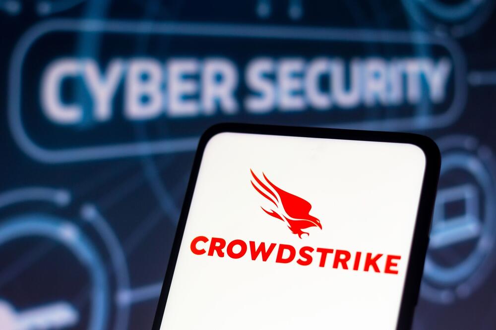 Šta je CrowdStrike i kako je uspeo da zamrzne svet? Milioni pogođeni globalnim kvarom, zbog jedne greške puklo sve!