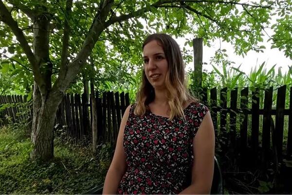 Sara (28) je na dedovini napravila pravi raj: Napustila Sardiniju i Beograd, pa otišla da živi na selu (VIDEO)