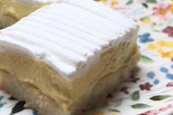 Recept za neodoljivi kolač "ledeno nebo": Jeftina poslastica kojoj niko ne može da odoli