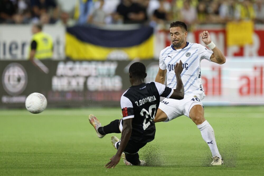 Dušan Tadić na utakmici Lugana i Fenerbahčea