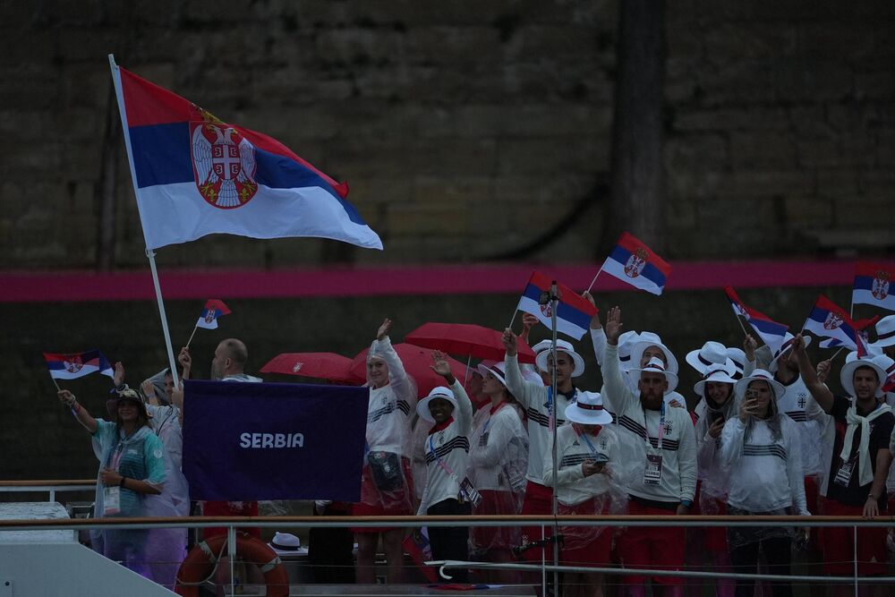 Srpska delegacija na otvaranju Olimpijskih igara na Seni