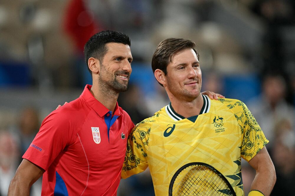 Novak Đoković na meču prvog kola Olimpijskih igara u Parizu protiv Metjua Ebdena koga je savladao sa 2:0 (6:0, 6:1)