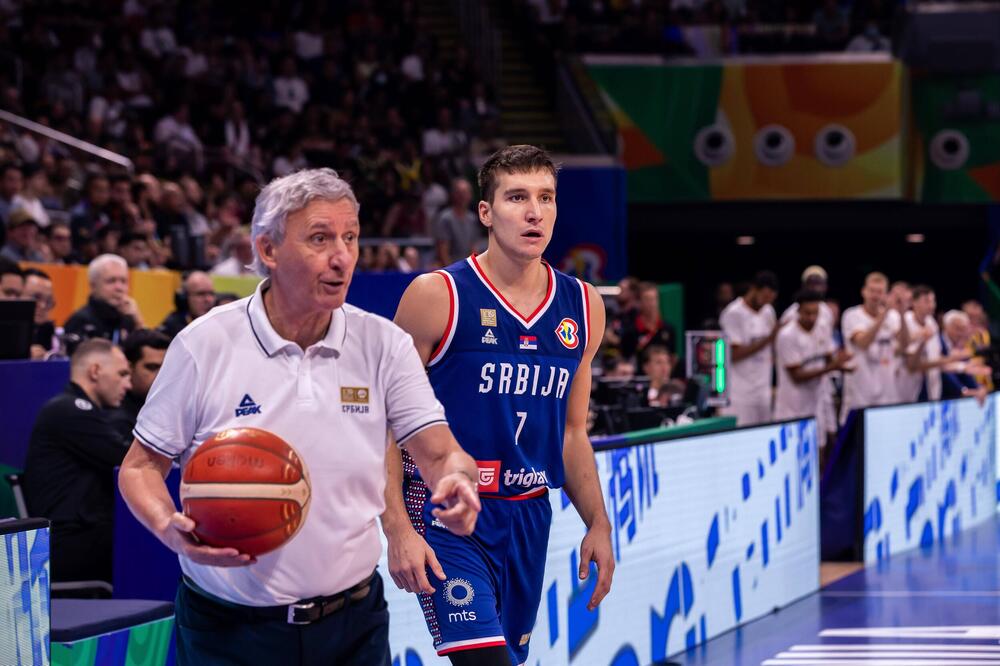 Bogdanović i Pešić "bančili" do zore: Selektor i kapiten uhvaćeni u provodu!