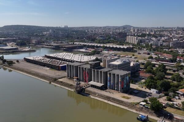 Ovaj simbol Beograda predstavlja centar umetnosti i dobre zabave: Nalazi se na Dunavskom keju i izgleda ovako! FOTO