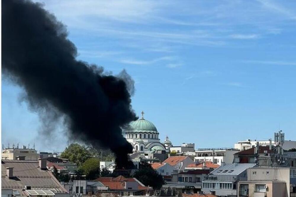 Šta to gori na Vračaru? Gust crni dim se širi Beogradom (FOTO)