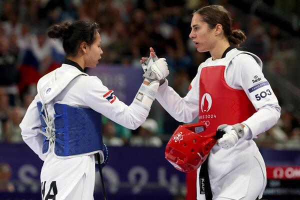 Bije kao maljem: Čudesna Aleksandra Perišić u finalu, Srbija ima novu medalju!