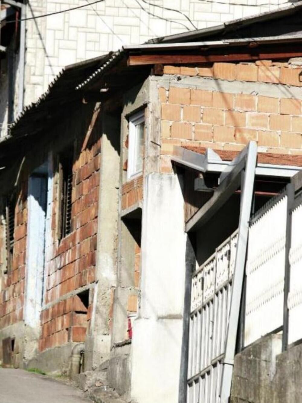 U ovoj ulici je živeo Ðole s roditeljima, majkom, braćom i sestrama