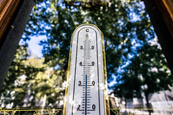 Temperatura će preko noći pasti za čak 15 stepeni: Za vikend neviđen obrt, pa onda opet vremenski rolerkoster!