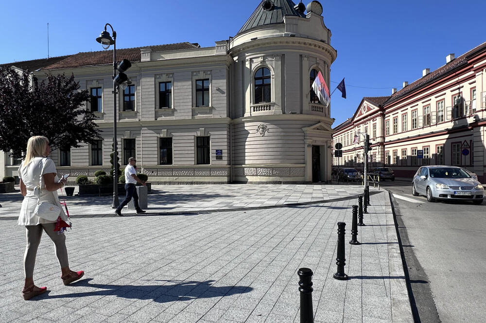 "Prvo je počelo stidljivo, a onda...": Neverovatan bezobrazluk u Čačku, nadležne službe hitno reagovale (FOTO)