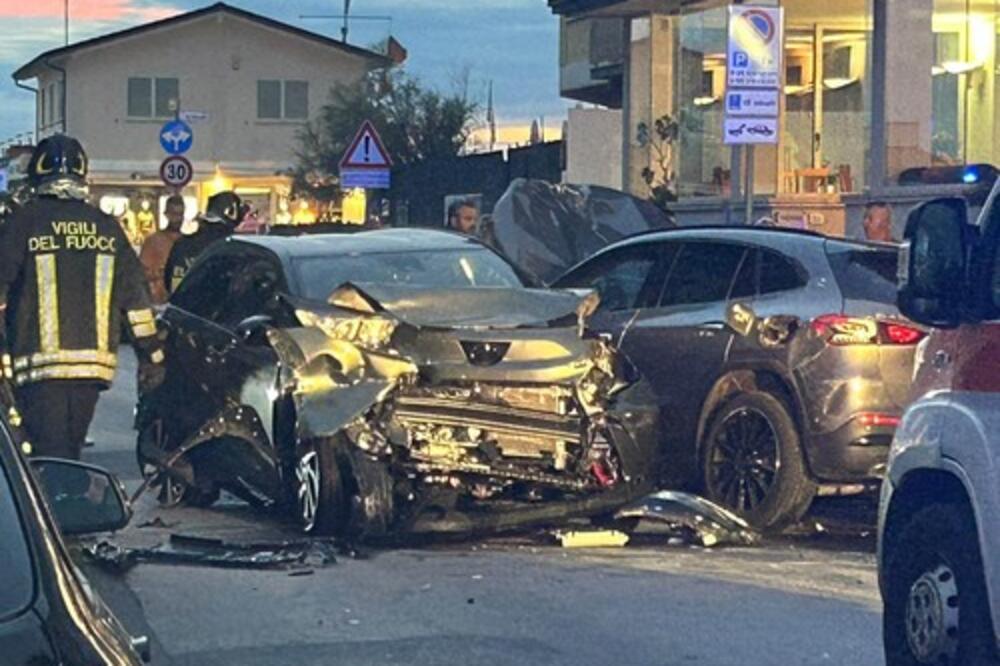 Drugari učenica koje je pokosio "mercedes" na licu mesta saznali da su izgubile živote! Scene kao iz horora (FOTO)