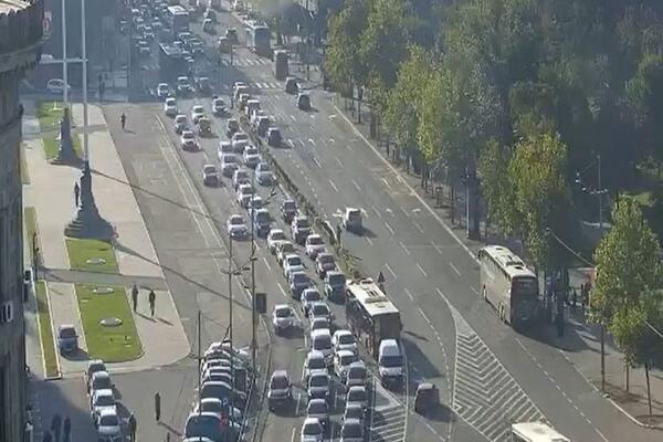 Ponedeljak je tu za jutranji špic: Evo gde su najveće gužve ovoga jutra!