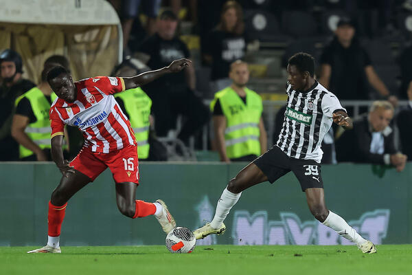 Crvena zvezda dočekuje OFK Beograd, Partizan na jugu zemlje (Foto)