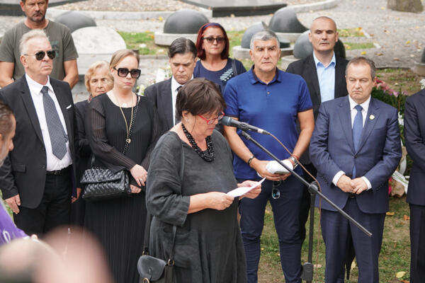 "Naš poslednji razgovor bio je pun vere": Ovako se Gorica Popović oprostila od koleginice, potresno i emotivno