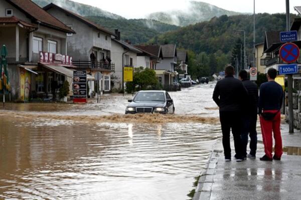 Nekada raj na zemlji, a danas... Ovako je izgledala Jablanica pre katastrofe, ne može rečima da se opiše! (FOTO)