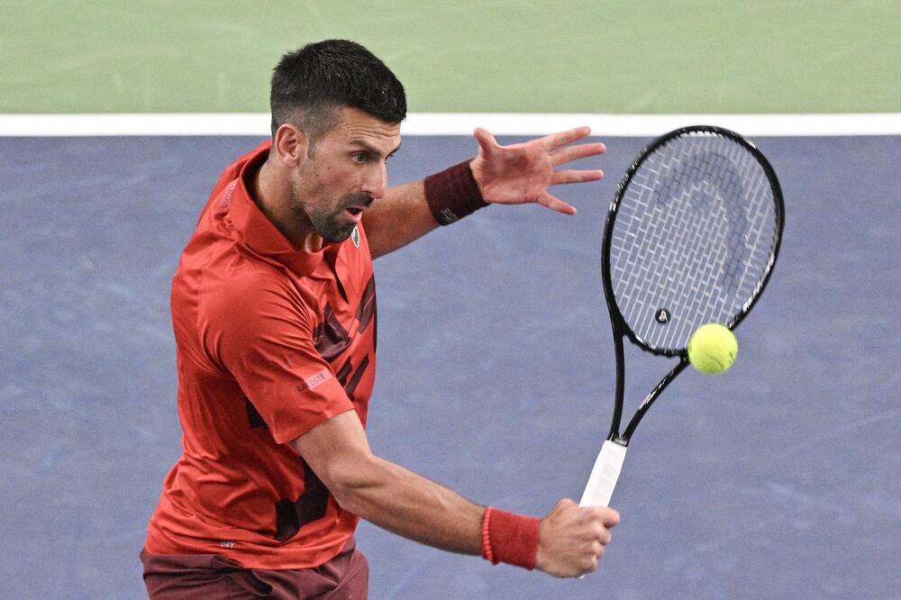 Novak na redovnu mušteriju u polufinalu ako savlada Čeha (Foto)