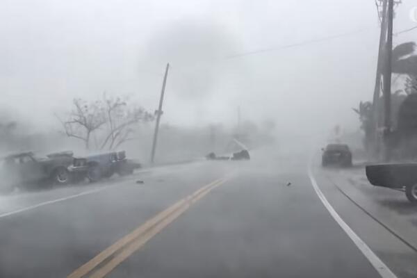 Oluja došla na Floridu i nosi sve pred sobom: Pogledajte horor! (VIDEO)