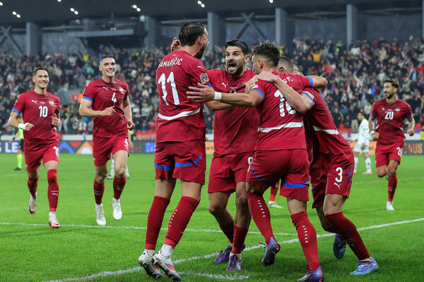 Bomba! Talenat velikana oblači dres Srbije?! (Foto)