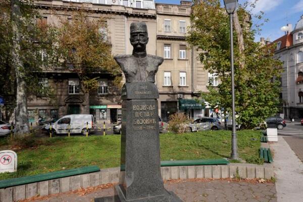 Park Vojvode Bojovića se nalazi u ovom delu Beograda: U blizina je i Kalenić pijaca, pogledajte kako izgleda (FOTO)