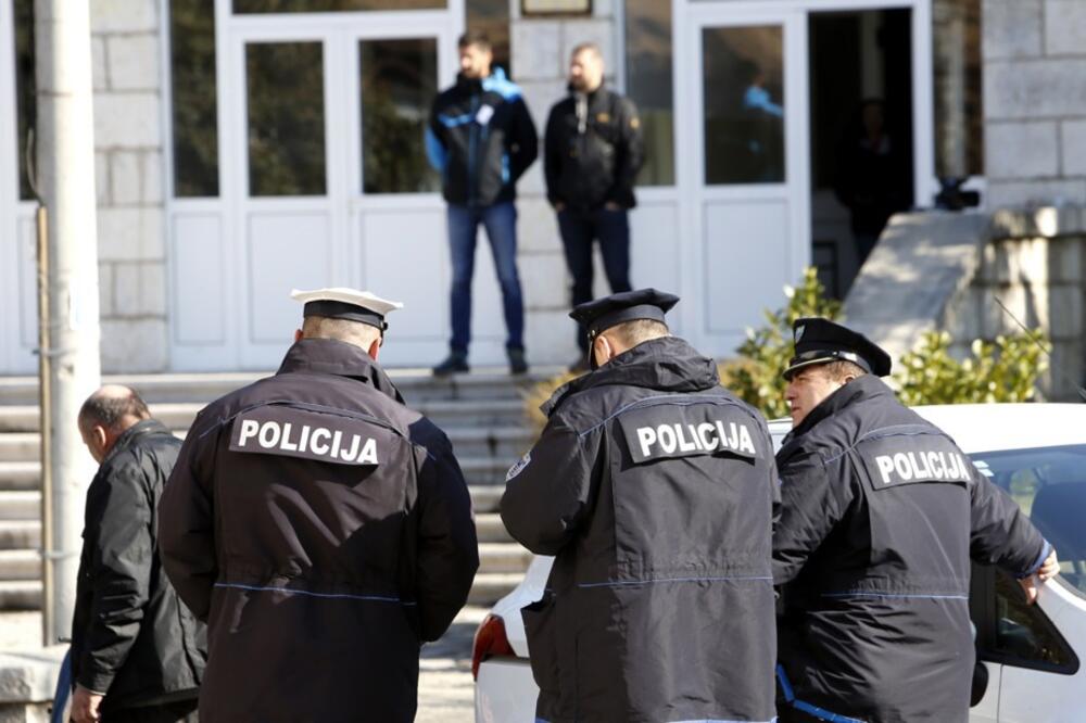 Maloletnik (14) koji je ubio policajca u Bosanskoj Krupi ne može u zatvor! Mogu mu se izreći samo ove mere