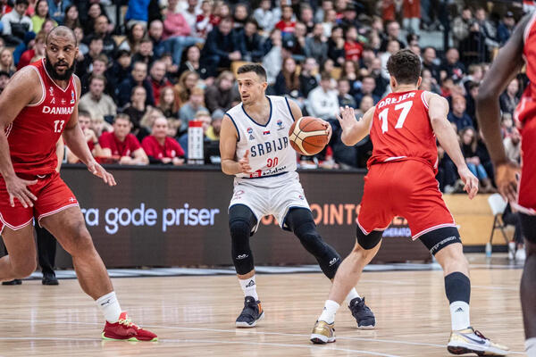 Srbija na korak od Eurobasketa! Orlovi demolirali Dansku na njihovom tlu - nisu znali šta ih je snašlo!