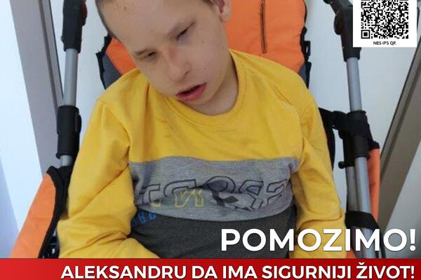 Aleksandar ne priča i ne jede samostalno: Pomozimo mu da prikupi novac za lečenje slanjem 156 na 2407